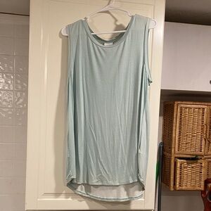 EUC LuLaRoe Mint Green Top size large